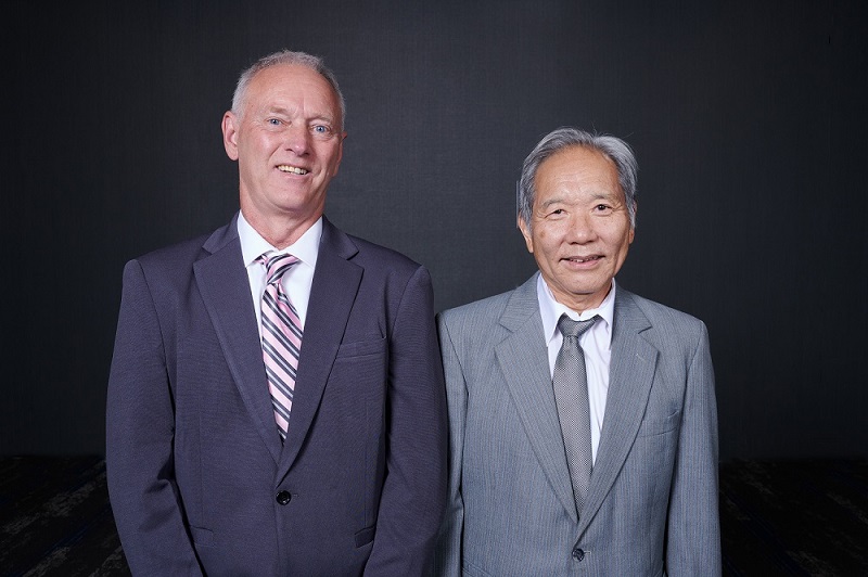 Gary Oden, Jianzhong Wang